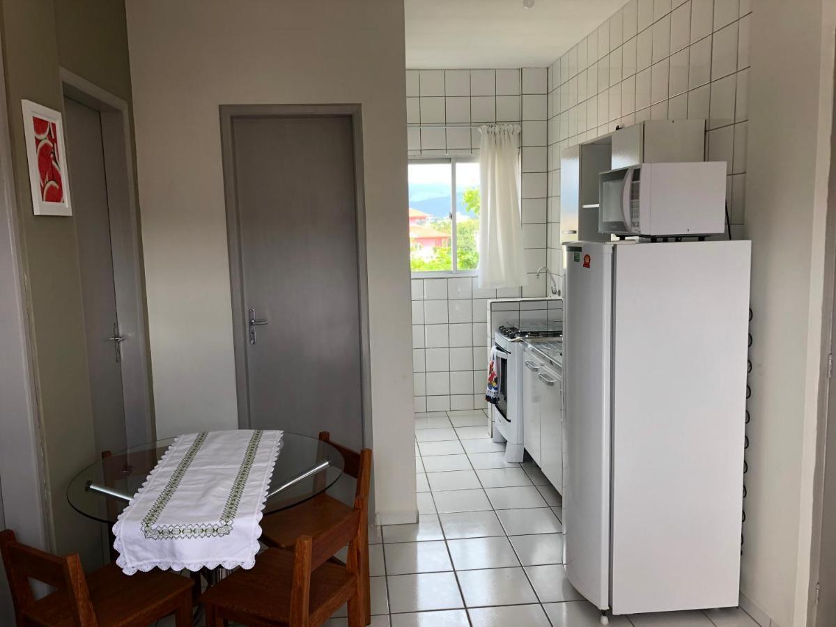 Residencial Mar Azul Praia Da Pinheira Palhoça エクステリア 写真